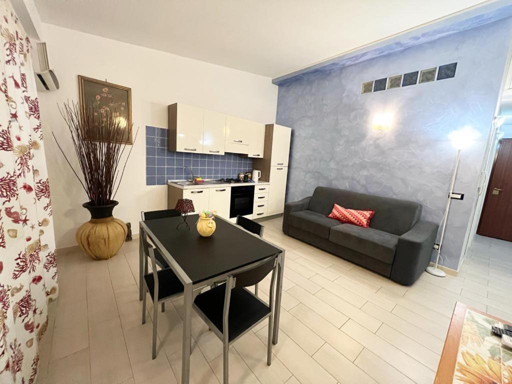 Apartment Taormina Center, Via Celestino Penna 6 Экстерьер фото